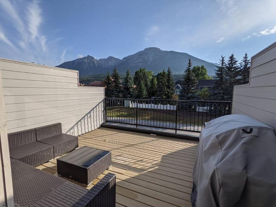 Apartment Basecamp 104 - Two Bedroom / Two Bath Townhome - Ac + Private Garage + Canmore